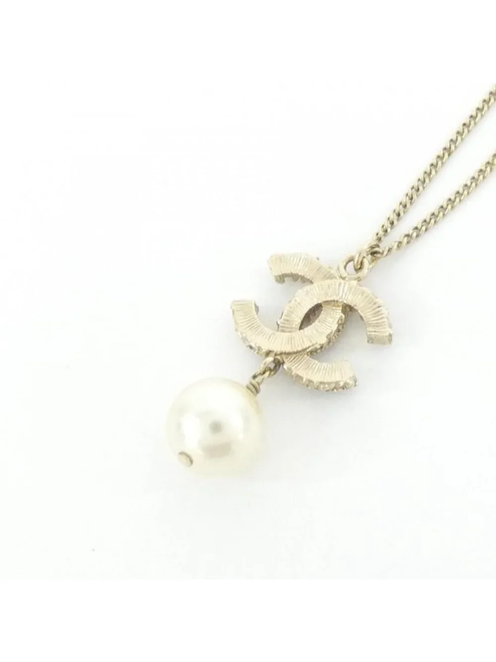 Chanel Necklace Gold